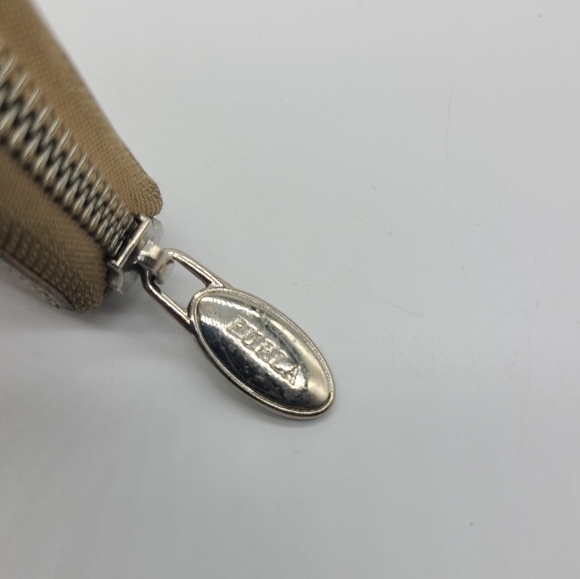 Furla zip around wallet - Picture 10 of 11